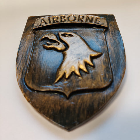 101st Airborne coat of arms